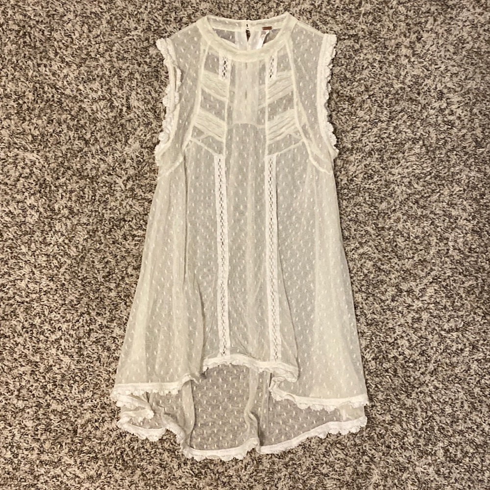 Free People white lace flowy top size small